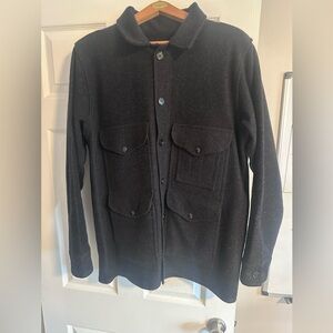 Filson Men’s Dark Wool coat